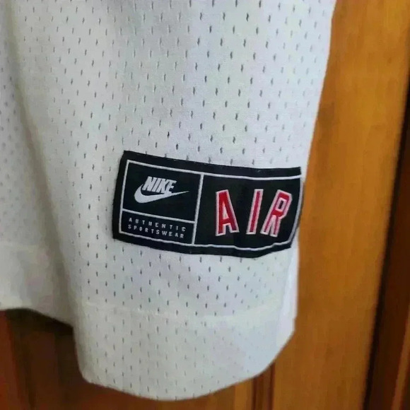Nike Air Basketball Jersey - Picture 4 of 4